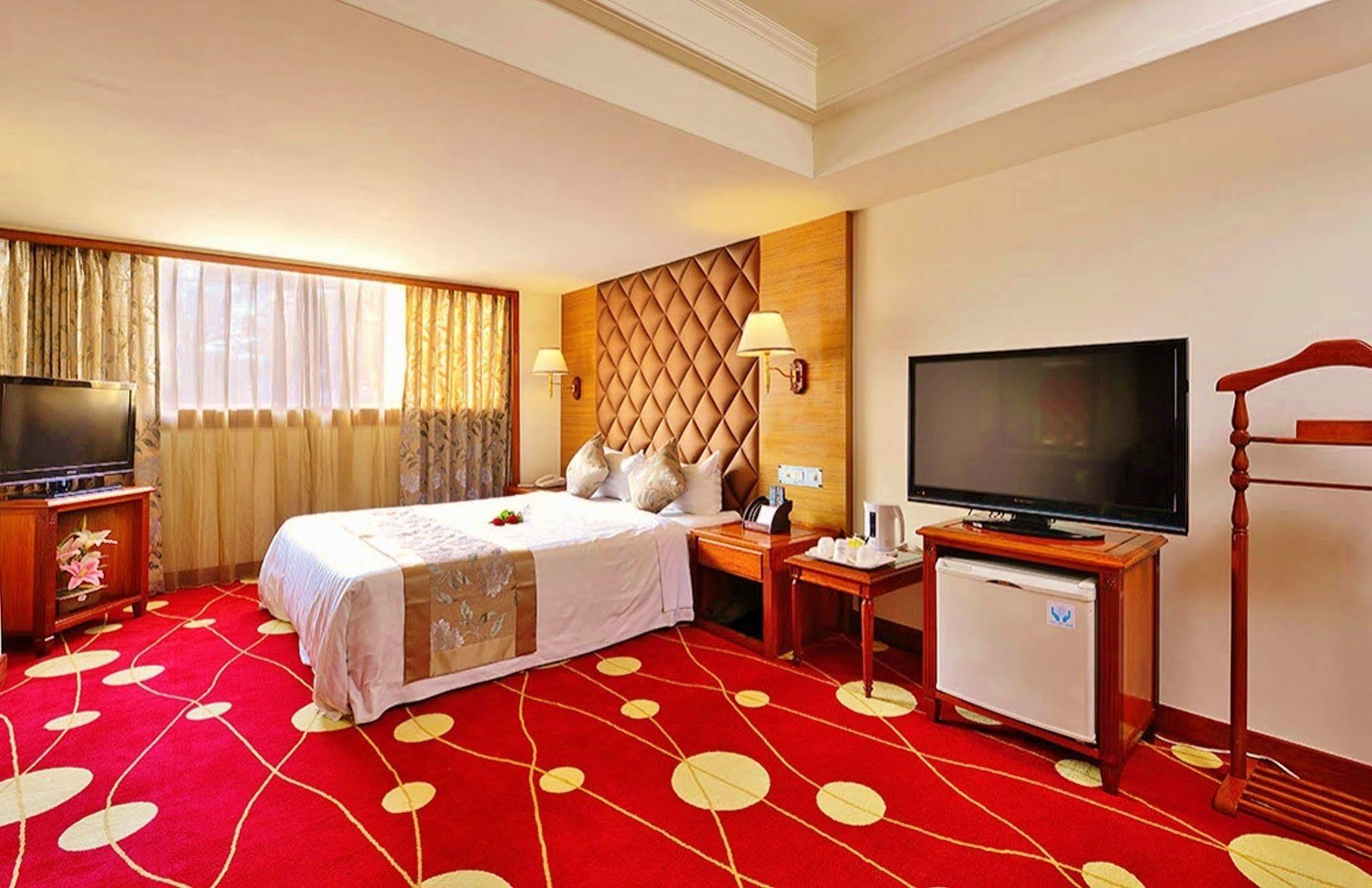 טאיפיי Chyuan Du Spring Resort מראה חיצוני תמונה